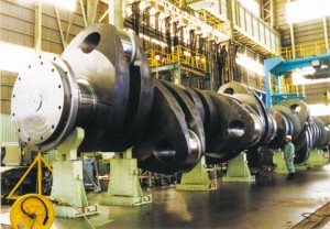 神戸製鋼、設計疲労強度K＝1.05認証 世界初取得　型入れ鍛造法クランクシャフトで