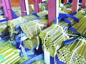 黄銅棒生産、１０月改善　需要見通し　まだら模様