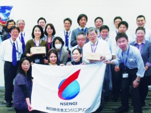 新日鉄住金エンジニアリング、おもちゃ作成のボランティア活動　高橋社長が参加