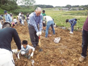 新日鉄住金エンジ、戸畑フェスタ開催　家族が仕事現場見学
