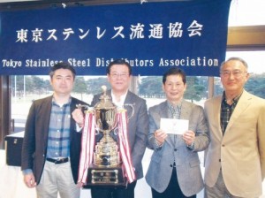 東ス協　春季ゴルフ大会、今西氏が3度目のＶ　べスグロは三濱氏