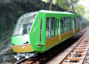 大山ケーブルカー（大山観光電鉄）にＬｉＢ　ＧＳユアサが納入