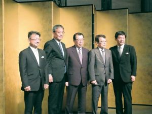 JXHD・東燃、経営統合契約を締結　4月「ＪＸＴＧホールディングス」発足