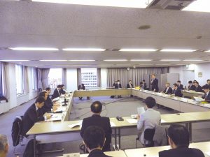 環境省、廃棄物処理法改正　雑品スクラップ規制強化を明示