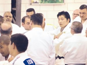 西山将士さん（新日鉄住金）、ブラジルで柔道指導
