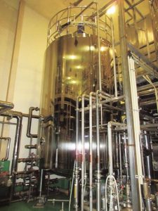 NSSC、スーパー二相ステンレス厚板　大型食品タンク向け初採用　用途拡大に弾み