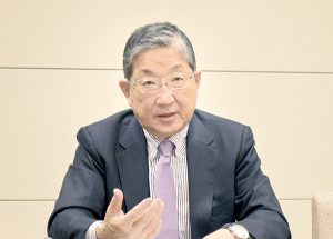マンデーインタビュー　▼「日本型静脈メジャー」に出資　■産業革新機構会長 志賀俊之氏　　国の安心感で参画促進