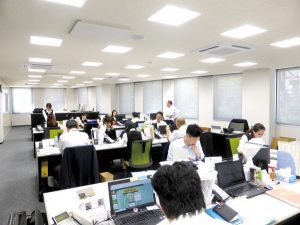 三重鋼材、本社事務所を全面改装