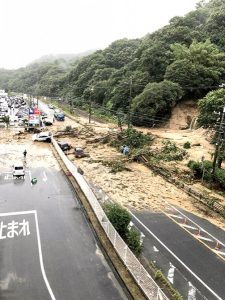 西日本豪雨災害　鉄鋼・金属　業界　輸送に深刻な影響　物流寸断　需要産業、操業停止も