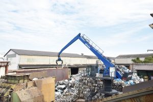 中田屋、加須工場に新型タワークレーン導入