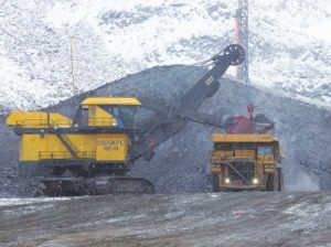 三菱商事　高品位鉄鉱石、加・チリで生産量維持