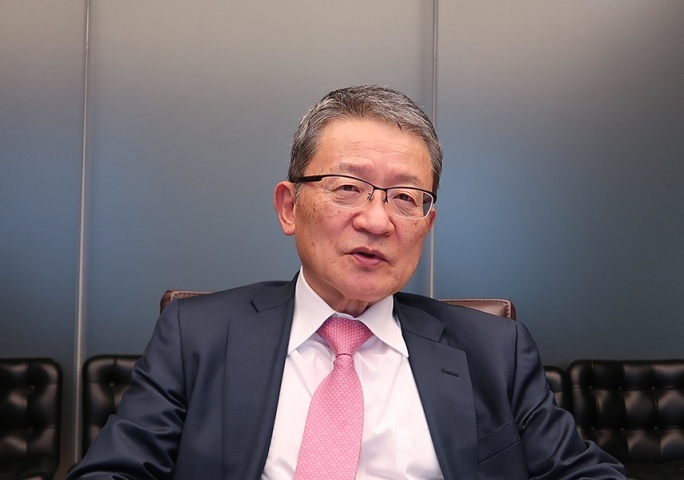 「財務・経営戦略を聞く」日本製鉄副社長 宮本勝弘氏 来期、連結V字回復目指す 次期中計 成長戦略、収益に結び付け