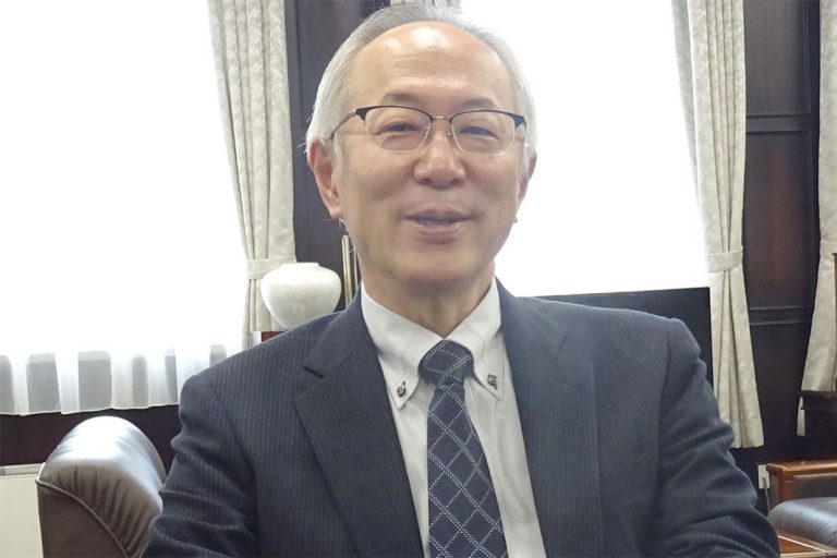 「未来へ見出す活路　これからの産学連携研究」東北大学金属材料研究所 古原忠所長　長期展望基に戦略的研究　新規プロセス　材料課題を前取り