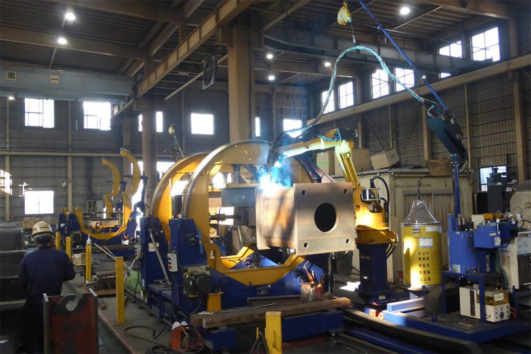 「変革する建設市場　未来のあり姿を見据えて」　鉄骨・鉄筋（上）　人手不足対応待ったなし　生産性向上、働き方改革へ