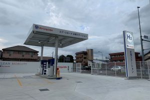 「未来へ　見出す活路　水素ステーション用金属」　ステンレス　高圧環境に耐え得る部材　汎用材でコストダウン