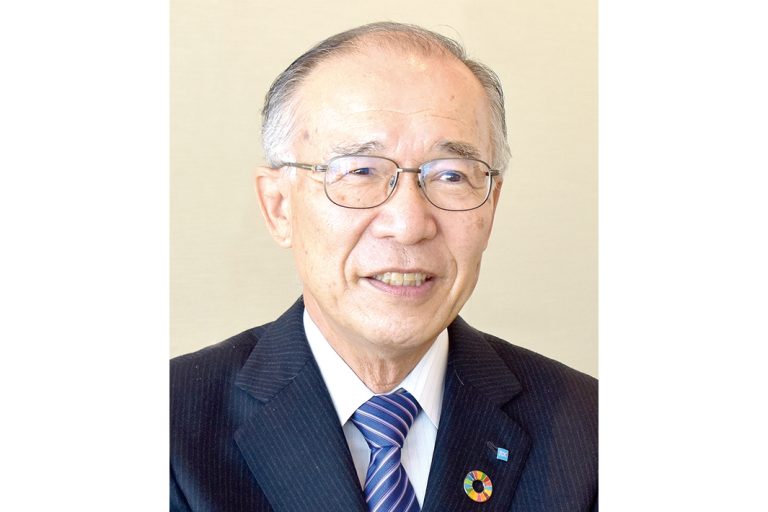 「トップに聞く 文化シヤッター 潮崎敏彦社長」シャッター需要なお堅調 「エコ」「防災」で事業強化