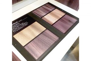 新光ステンレス研磨　木目調の金属意匠製品発売