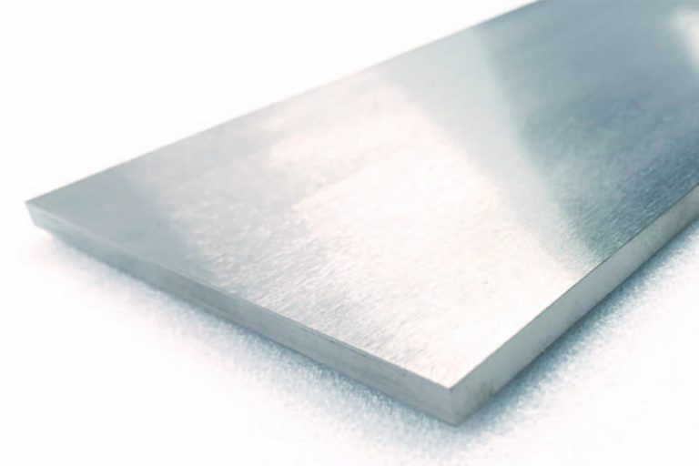 大同特殊鋼　低反射率高耐久性　ターゲット材開発