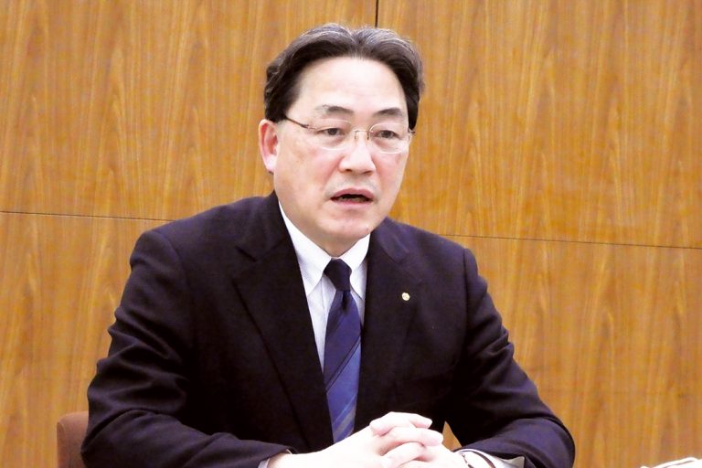 普電工、内田新会長を選任