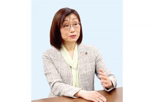 昭和電線ホールディングス▼（下）▲創立85周年／取り組み・経営戦略を聞く／長谷川隆代社長／超電導システム　30年に商業化へ／新たに挑戦するマインド醸成