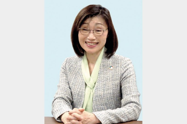 昭和電線ホールディングス▼（上）▲創立85周年／取り組み・経営戦略を聞く／長谷川　隆代社長／構造改革、着実に実行／コア技術生かした提案加速