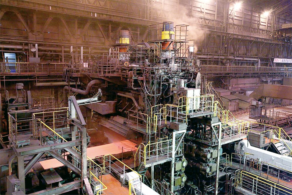 神戸製鋼　厚板仕上圧延機を更新　加古川