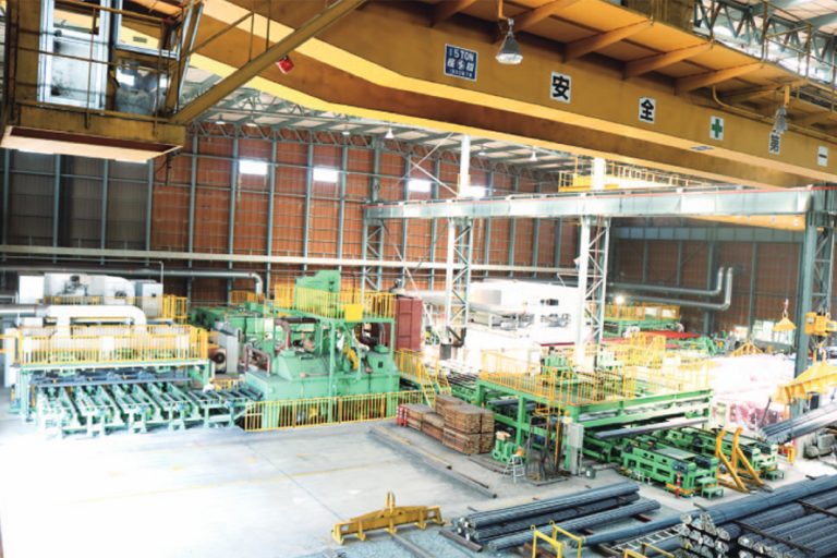共英製鋼山口　カラー自動塗装、順調稼働　環境配慮品など月産2000トン