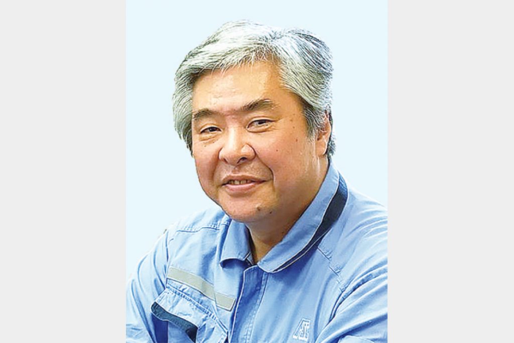 新社長に聞く／富士鉄鋼センター／中島克英氏／強くしなやかな会社に