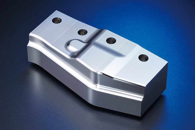 高被削・靭性冷間ダイス鋼　日立金属、工具鋼の新製品