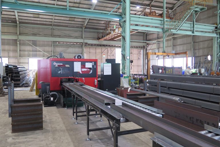 協和スチール　切断複合機が本稼働　小型形鋼穴開け内製化