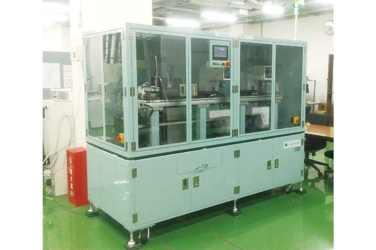 日本冶金工業　自動硬さ試験機導入