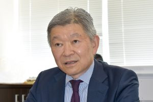 安全衛生大会・東京開催に向けて　竹越徹・中災防理事長に聞く　はさまれ　巻き込まれ　防止対策を提案　ＡＰＯＳＨＯ35　アジアの最新情報も