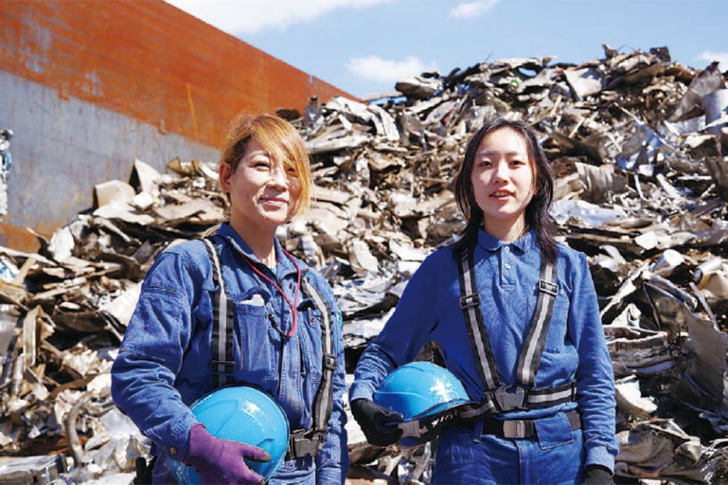 鉄鋼業界で働く／女性工場職編／インタビュー（下）／金属リサイクルに