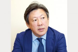 三菱商事の事業方針／金属資源本部長に聞く／小山聡史氏／ペルー銅山来年生産開始／電池原料の採算確保注視