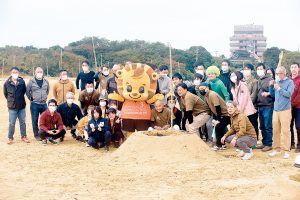 共英製鋼・山口　オリーブを植樹