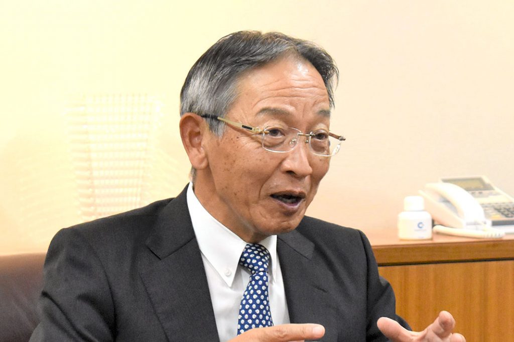 鉄鋼新経営　新たな成長に向けて／三菱製鋼社長／佐藤　基行氏／安定供給へ値上げ協議／インドネシア再建終え増強