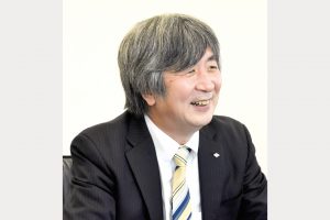 神戸製鋼所　事業部門長に聞く／溶接／山本明執行役員／拡販ゾーン対応を強化／新製品順次導入　ITにも積極投資