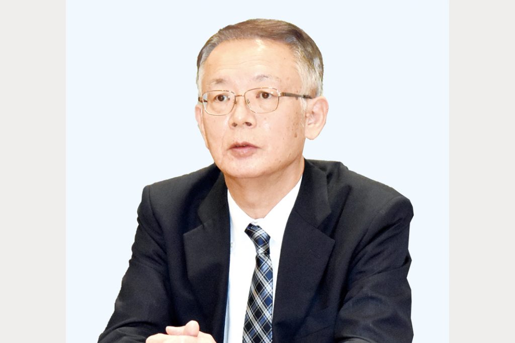 新年特集／挑む未来創造　つかめ新たな成長機会／新春インタビュー／日本鉱業協会／村山誠一会長／製錬力とリサイクル力を強靭化／高機能ニーズに対応／鉱業税制の恒久化と拡充を