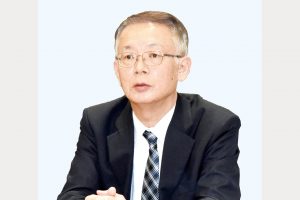 新年特集／挑む未来創造　つかめ新たな成長機会／新春インタビュー／日本鉱業協会／村山誠一会長／製錬力とリサイクル力を強靭化／高機能ニーズに対応／鉱業税制の恒久化と拡充を