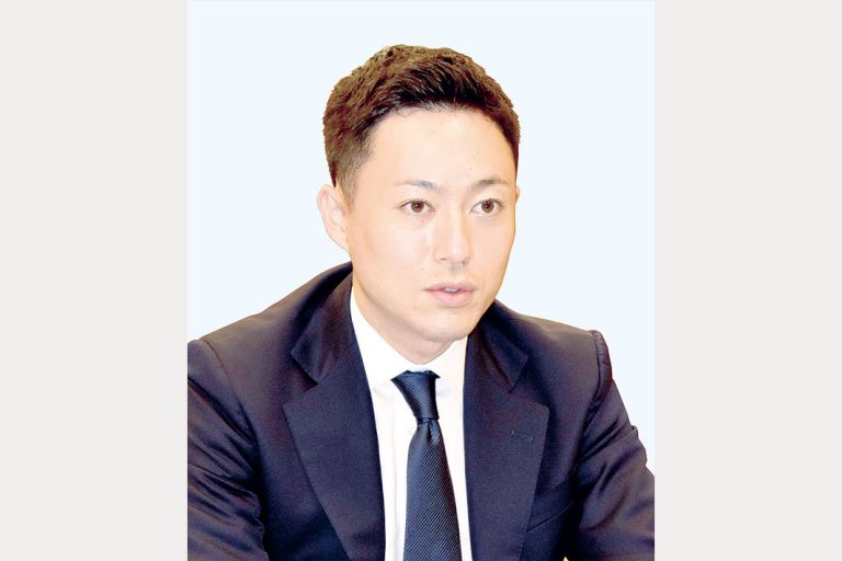 新社長に聞く／黒谷／黒谷暁氏／素材全体視野に事業展開