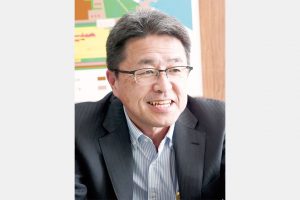 JFE鋼板／倉敷製造所　開設50周年／八重尾　誠所長／ライン刷新、後進にバトン／最新技術駆使　100年続く基盤を