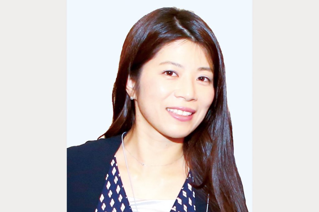鉄鋼業界で働く／女性駐在員編／インタビュー（2）／性別に注目されない環境