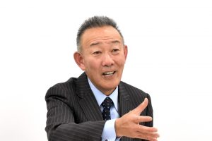 日本の特殊鋼／世界に誇る技術の粋／（1）／業界の将来展望を聞く（上）／特殊鋼倶楽部・藤岡高広会長／製販一体で強固な供給網／時代読み、技術・国際競争力を向上