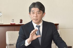 三井物産スチール新社長に聞く　手塚敏之氏　直系の強み生かし自立自走　グループで連結経営強化