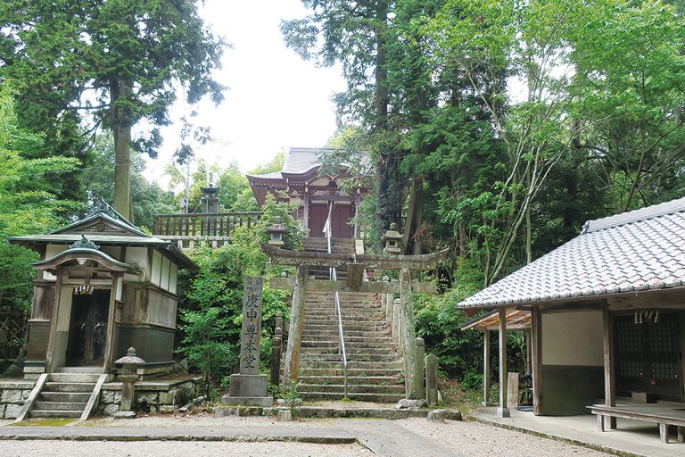 庚申さん／（1）／記憶に刻まれた除幕式／6000人参詣、立すいの余地なし