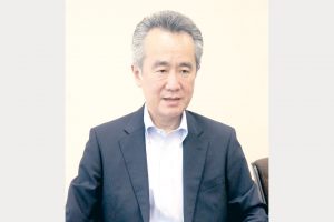 需給・市況を診る／平鋼／王子製鉄　常務取締役（販売部、資材部管掌）／河野和夫氏／エキストラ体系再構築