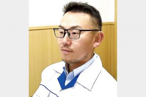 非鉄業界で働く／グローバル人材編／インタビュー／社内意思疎通しっかり