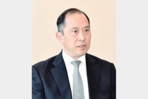 新副社長に聞く／メタルワン／塩﨑英輔氏／新しい戦い方見いだす
