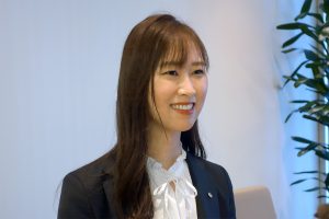 鉄鋼業界で働く／女性営業職編／インタビュー（上）／女性活躍への疑問が転換点