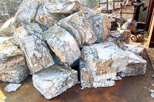 大和リース・東鉄・ナベショー　金属サンドイッチパネル　再資源化スキーム確立